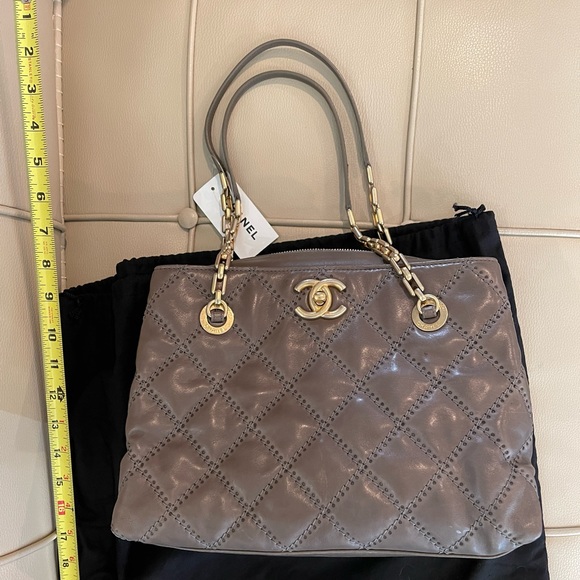 CHANEL Grey Small Zip Shopping Bag 31 CM NWT - Picture 9 of 12
